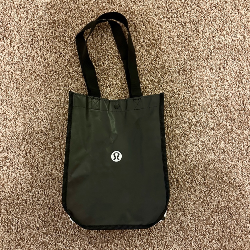 Lululemon Small Shopping Bag Tote Black Like New